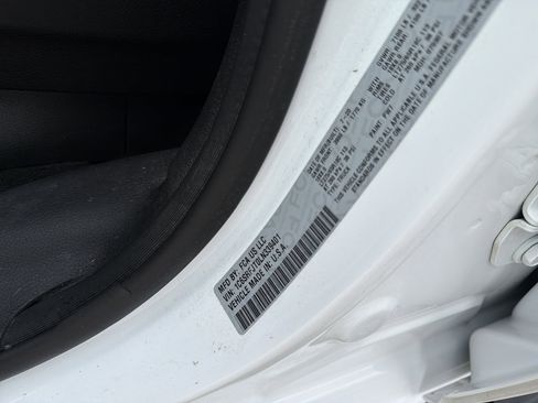 Used 2020 RAM 1500 Laramie w/ Off Road Group image 17