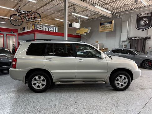 Used 2003 Toyota Highlander 4WD V6 image 6
