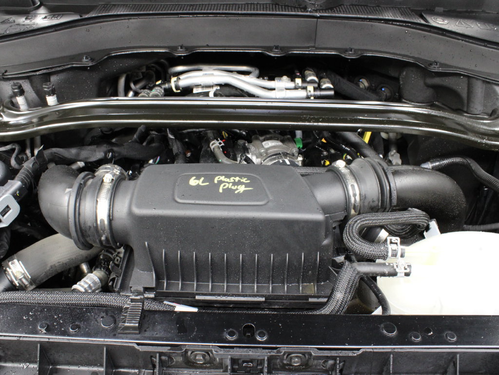 Used 2025 Ford Explorer ST AWD/4WD image 37