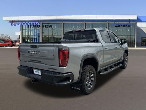 Used 2026 GMC Sierra 1500 AT4X w/ LPO, Black Badging Package AWD/4WD image 7