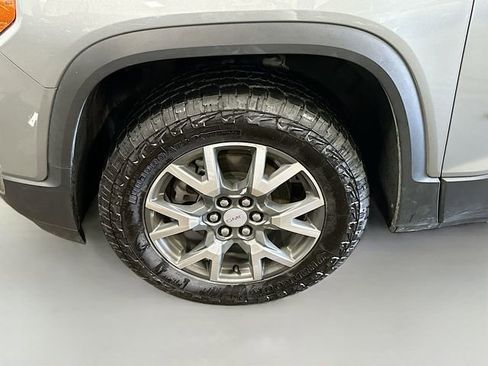 Used 2023 GMC Acadia SLE w/ Driver Convenience Package AWD/4WD image 32