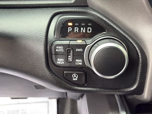 Used 2021 RAM 1500 Big Horn AWD/4WD image 16
