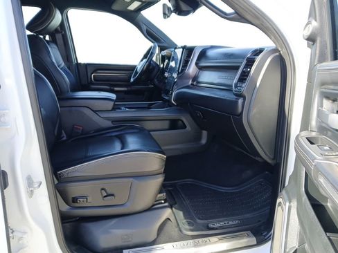 Used 2021 RAM 2500 Limited image 24