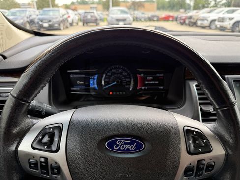 Used 2019 Ford Flex Limited image 8