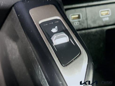 Certified 2021 Kia Sorento EX image 19