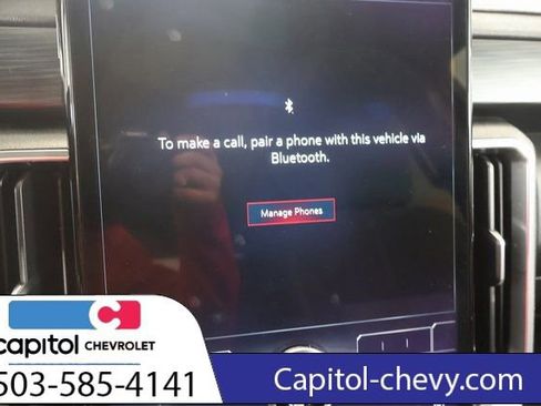 Used 2025 GMC Acadia Elevation image 22