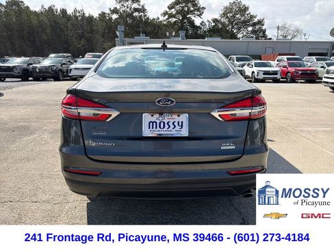 Used 2019 Ford Fusion SEL image 4