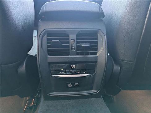 Used 2021 BMW 330i Sedan w/ Convenience Package image 17