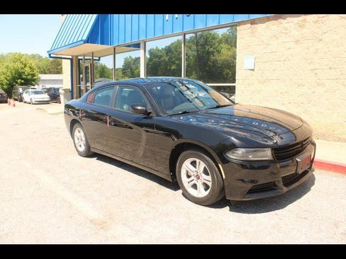 Used 2022 Dodge Charger SXT w/ Leather Interior Group image 1
