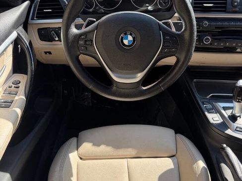 Used 2017 BMW 330e 330e iPerformance 4dr Sedan image 12