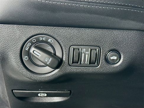 Used 2020 Dodge Challenger R/T w/ T/A Package image 19