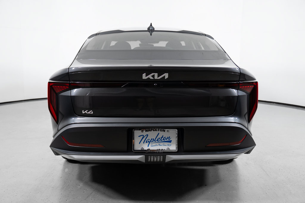 Used 2025 Kia K4 FWD image 9