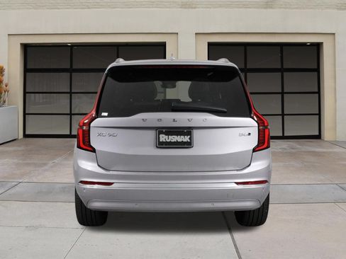 Certified 2026 Volvo XC90 B6 Plus w/ Protection Package Premier AWD/4WD image 5