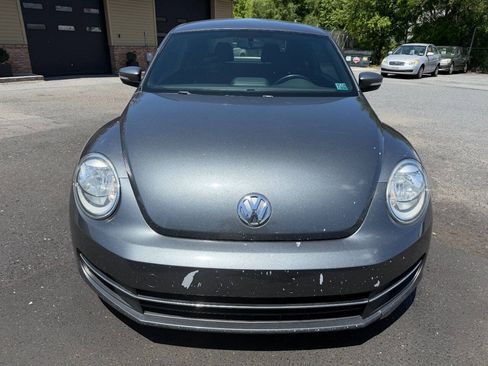 Used 2014 Volkswagen Beetle TDI FWD image 3