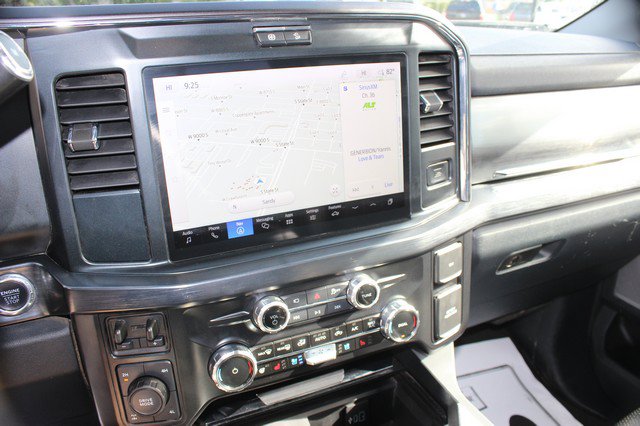Used 2025 Ford F250 Lariat w/ Black Appearance Package AWD/4WD image 11