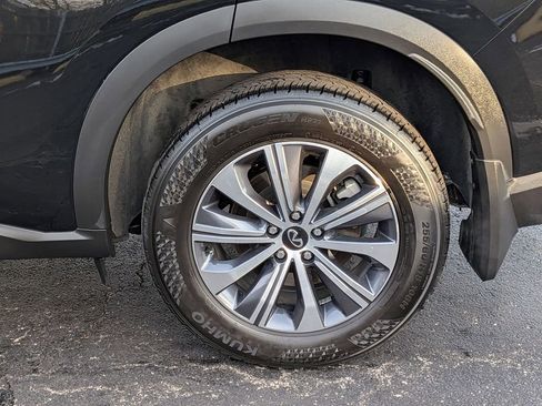 Used 2025 INFINITI QX60 Pure image 24