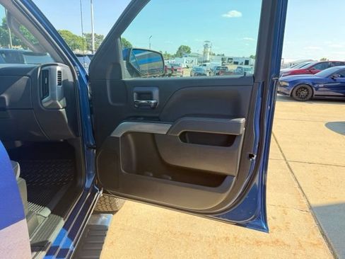 Used 2018 Chevrolet Silverado 1500 LT w/ All Star Edition AWD/4WD image 31