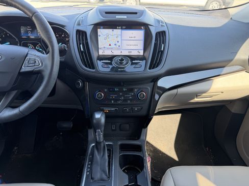 Used 2017 Ford Escape Titanium AWD/4WD image 20