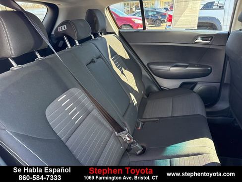 Used 2017 Kia Sportage LX w/ LX Popular Package image 25