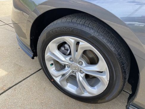 Used 2024 Honda Accord LX image 25