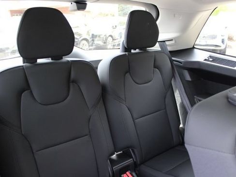 New 2026 Volvo XC90 B5 Core AWD/4WD image 22
