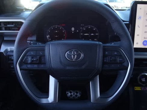 Used 2025 Toyota Tacoma TRD Sport image 24