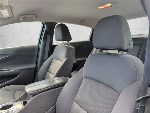 Used 2025 Chevrolet Malibu LT FWD image 14
