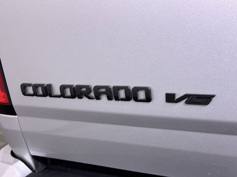 Used 2019 Chevrolet Colorado W/T w/ Custom Special Edition image 68