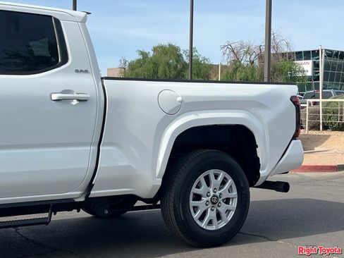 Certified 2026 Toyota Tacoma SR5 RWD image 10