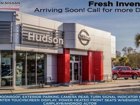 Used 2022 Mercedes-Benz C 300 Sedan image 3