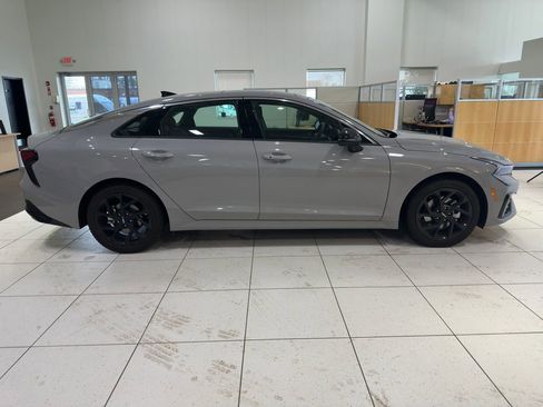 Used 2026 Kia K5 GT-Line w/ GT-Line Premium Package image 8
