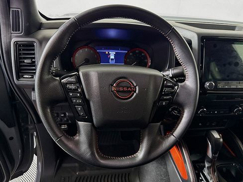 Certified 2022 Nissan Frontier PRO-4X w/ Technology Package AWD/4WD image 12