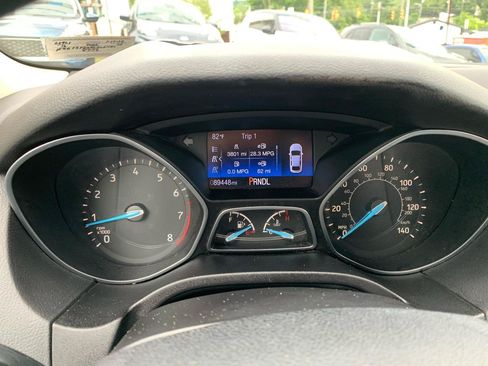 Used 2016 Ford Focus SE FWD image 13