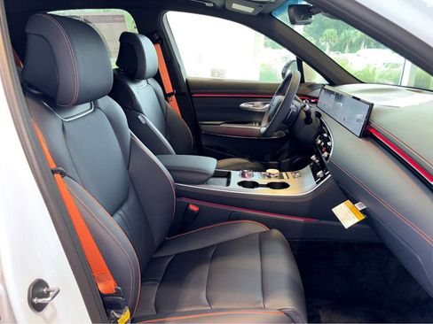 New 2026 Genesis GV70 3.5T Sport Advanced AWD/4WD image 19