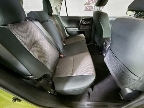 Certified 2023 Toyota 4Runner TRD Off-Road image 27