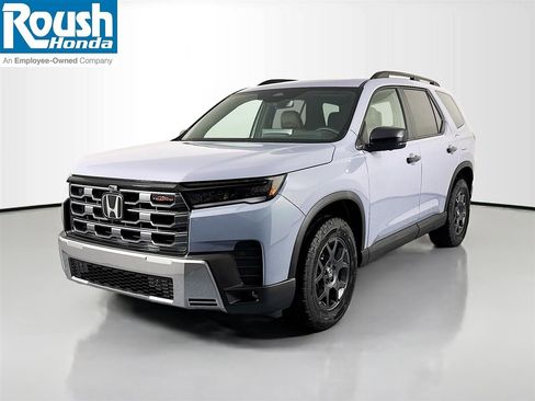 New 2026 Honda Pilot TrailSport image 1