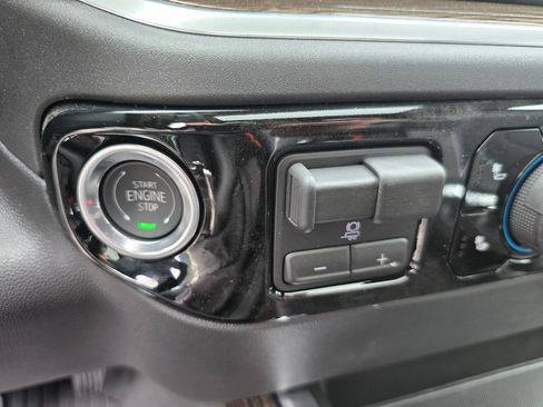 New 2026 Chevrolet Silverado 1500 LT Trail Boss w/ LT Trail Boss Premium Package AWD/4WD image 35