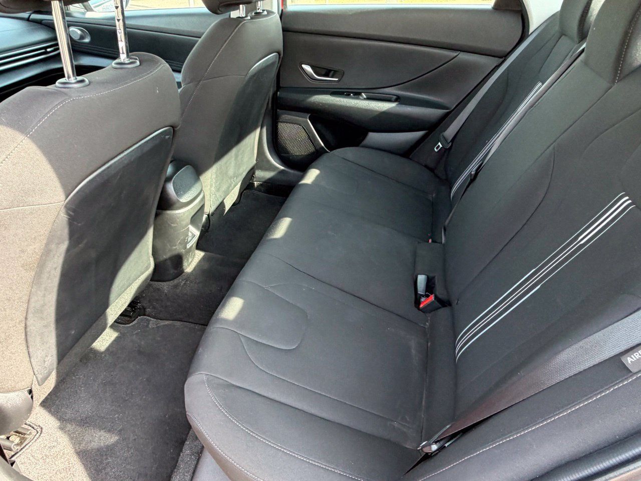 Used 2024 Hyundai Elantra SEL FWD image 25