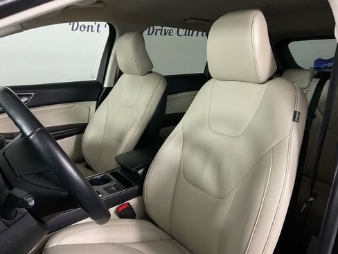 Used 2022 Ford Edge Titanium image 14