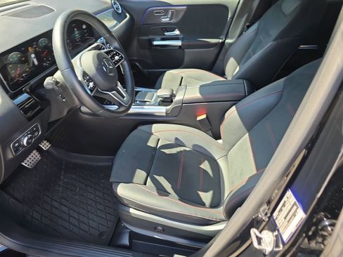 Used 2021 Mercedes-Benz GLA 250 4MATIC image 8