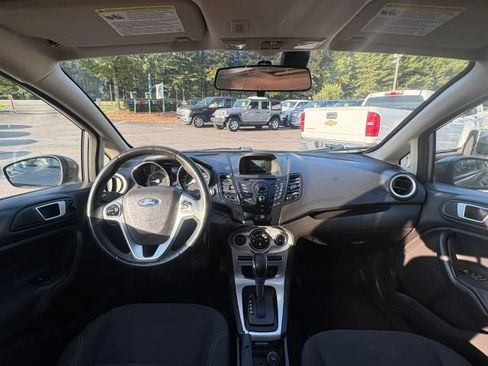 Used 2014 Ford Fiesta SE FWD image 17
