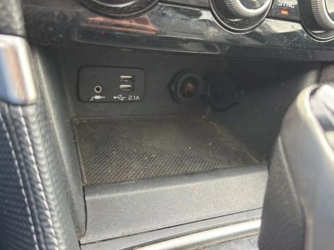 Used 2020 Subaru Forester Limited image 19