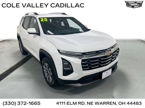 Used 2025 Chevrolet Equinox LT w/ Convenience Package II AWD/4WD image 1