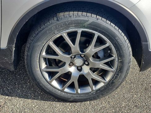 Used 2019 Buick Encore Sport Touring image 8