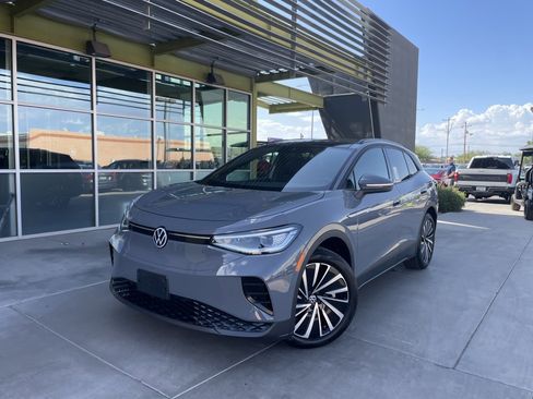 Used 2024 Volkswagen ID.4 S image 1