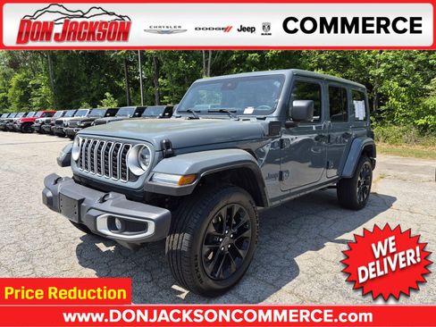 Used 2025 Jeep Wrangler Unlimited Sahara w/ Safety Group AWD/4WD image 1