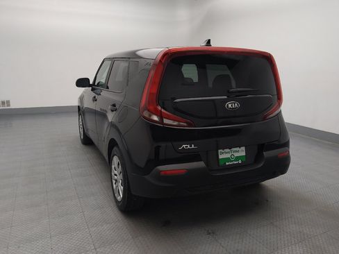 Used 2020 Kia Soul LX FWD image 6