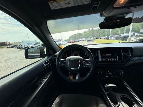 Used 2023 Dodge Durango SXT Launch Edition image 13