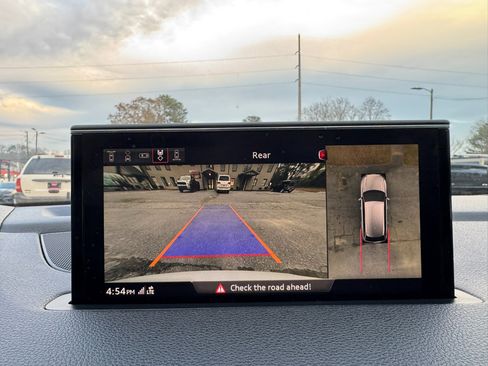 Used 2017 Audi Q7 3.0T Prestige image 20