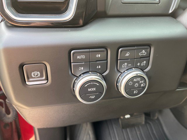 Used 2022 GMC Sierra 1500 Denali AWD/4WD image 14